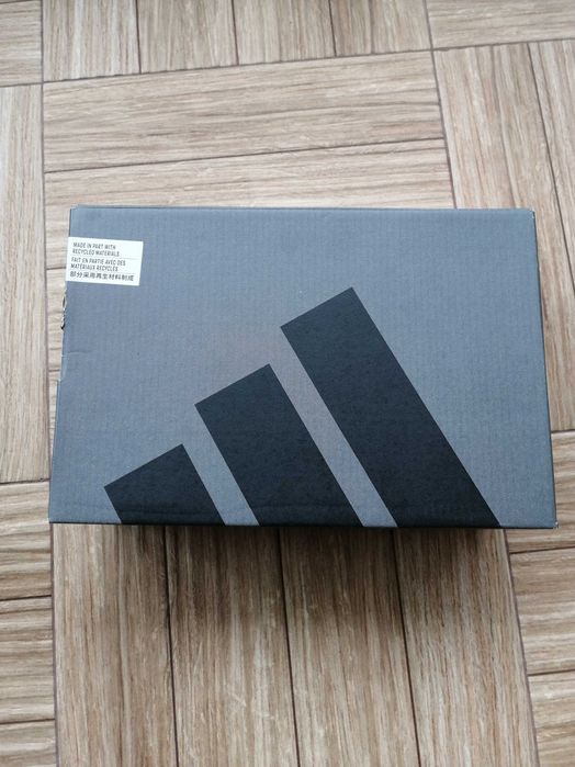 Футболни обувки за деца adidas