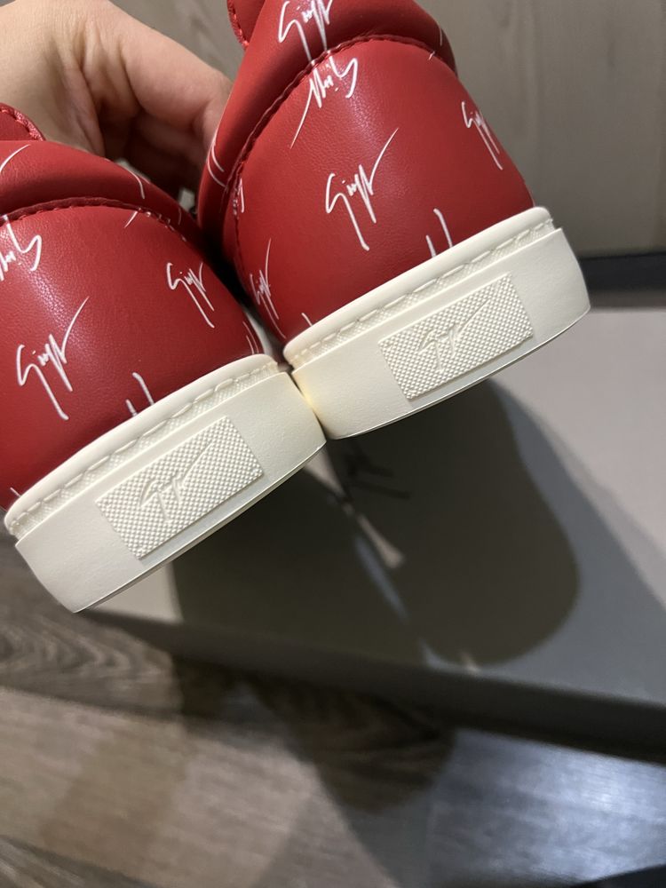 Giuseppe Zanotti
