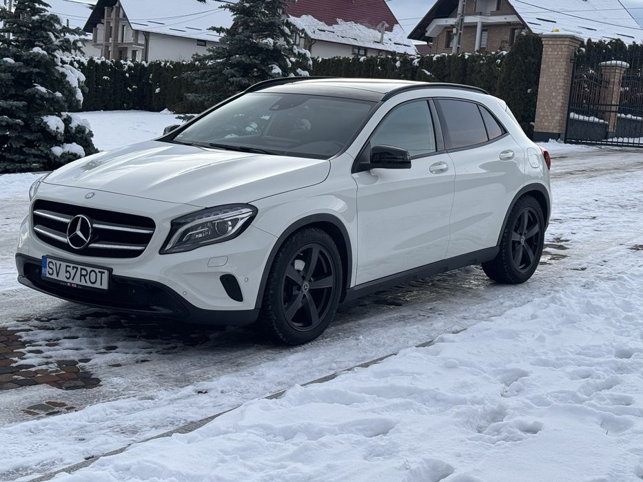 Mercedes GLA  4x4  170 cp Automat