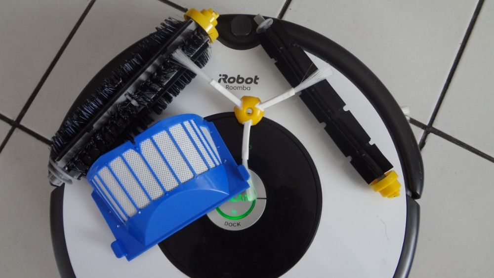 Комплект части и аксесоари за робот прахосмукачка iRobot Roomba 600