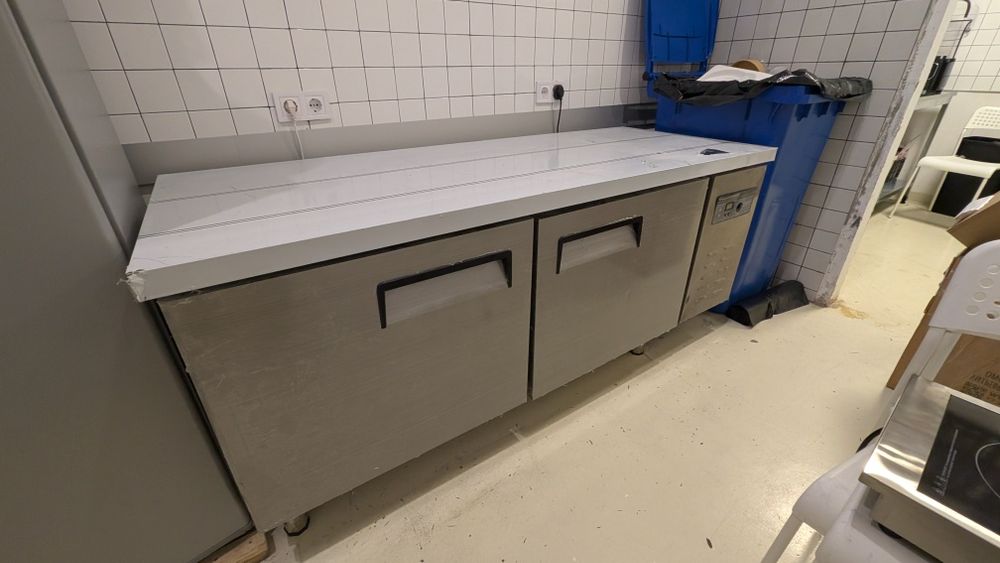 Камера охлаждения (морозильник/холодильник) производственный