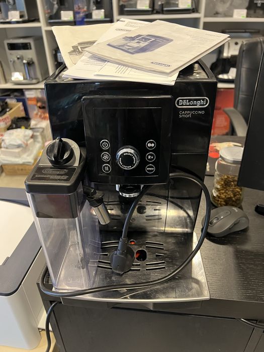 Espressor automat cafea Delonghi CAPPUCCINO Smart