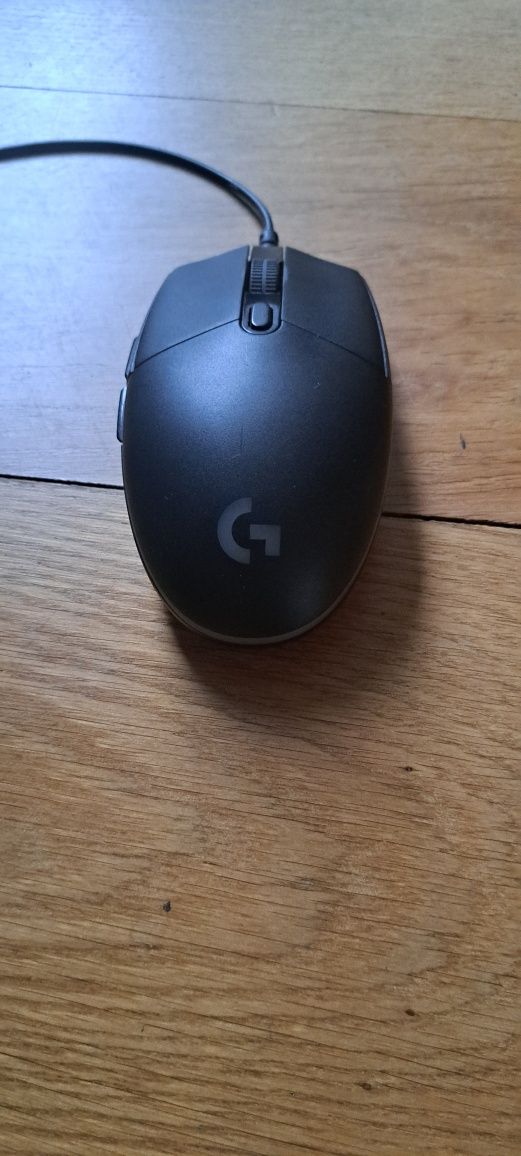 Мишка Logitech g102