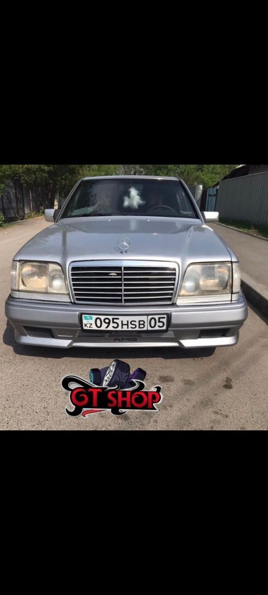 Бампер передний задний пороги тюнинг Мерседес w 124 AMG 1