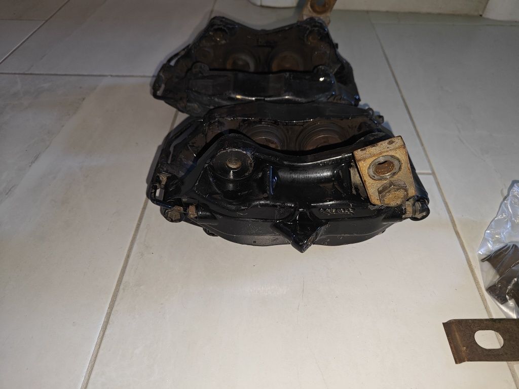 Спирачни апарати Brembo bmw e38