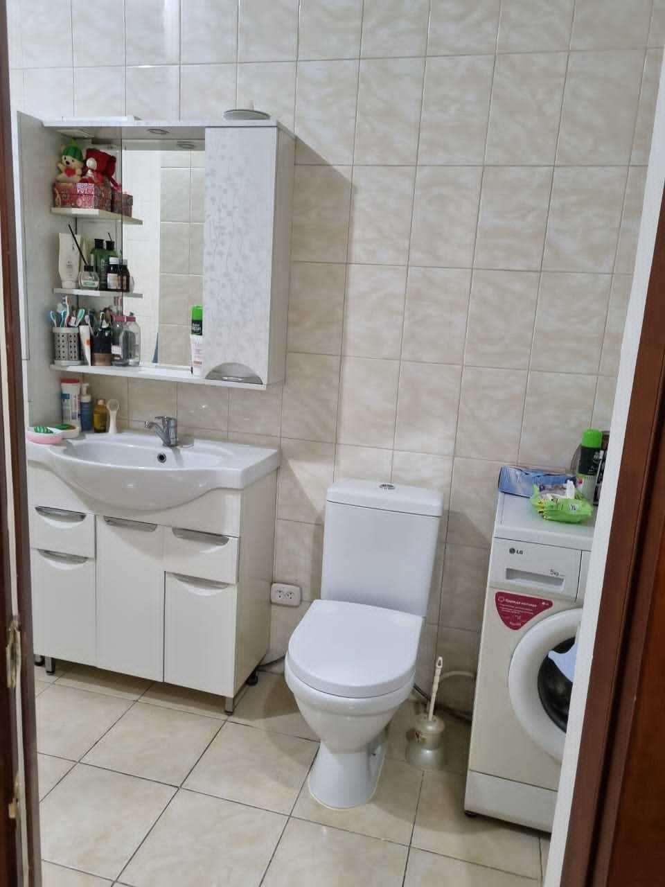 Продается 2х этажный коттедж в районе Зиг Заг
