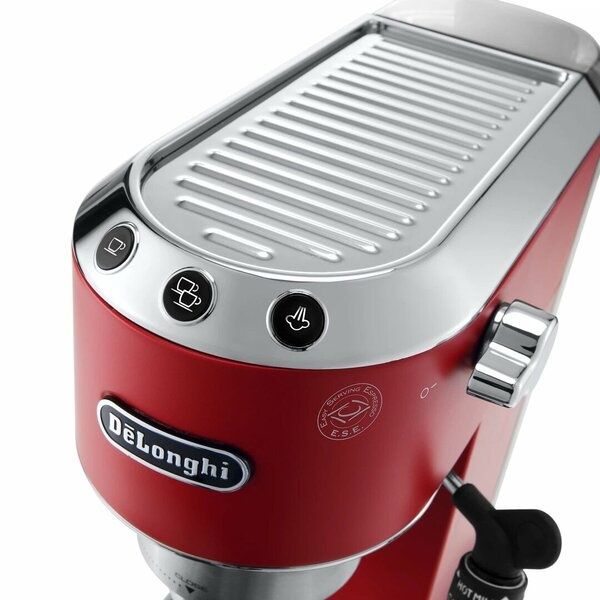Рожковая кофеварка DeLonghi Dedica EC685. R EX:4 (Цвет: Красный)