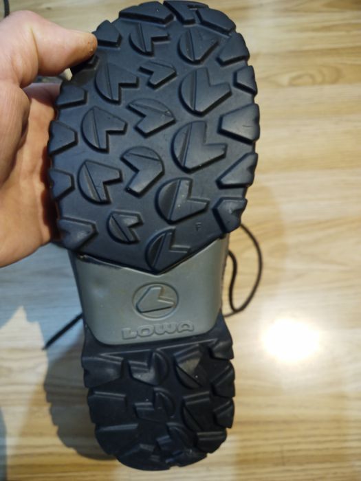 Bocanci de munte Lowa Duro XCR Mid nr 42