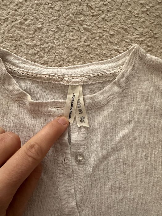 Pulover nasturi crem 2 ani