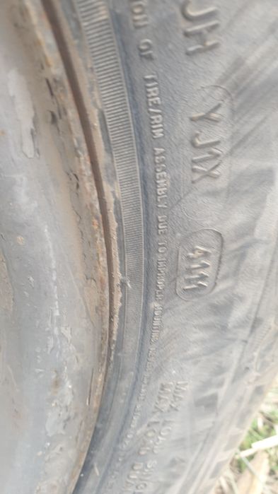 Джанти с гуми 225 75 16 С