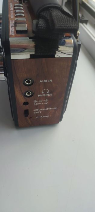 Radio cu stick și USB