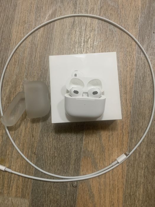 Air pods 3 продам