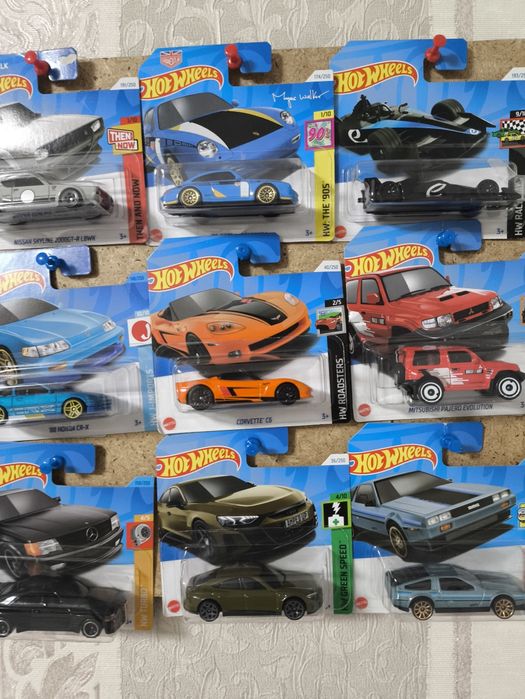 Продам HotWheels в большом количестве