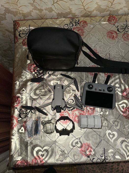 Дрон Dji mini 4 pro