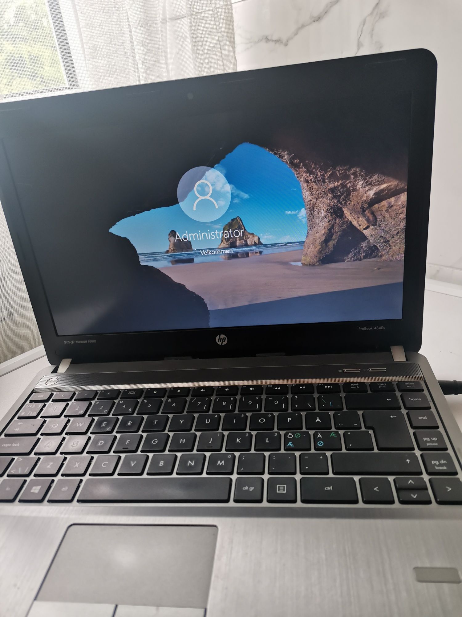 Laptop hp 4340s si dell studio