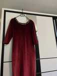 Rochie de catifea midi eleganta