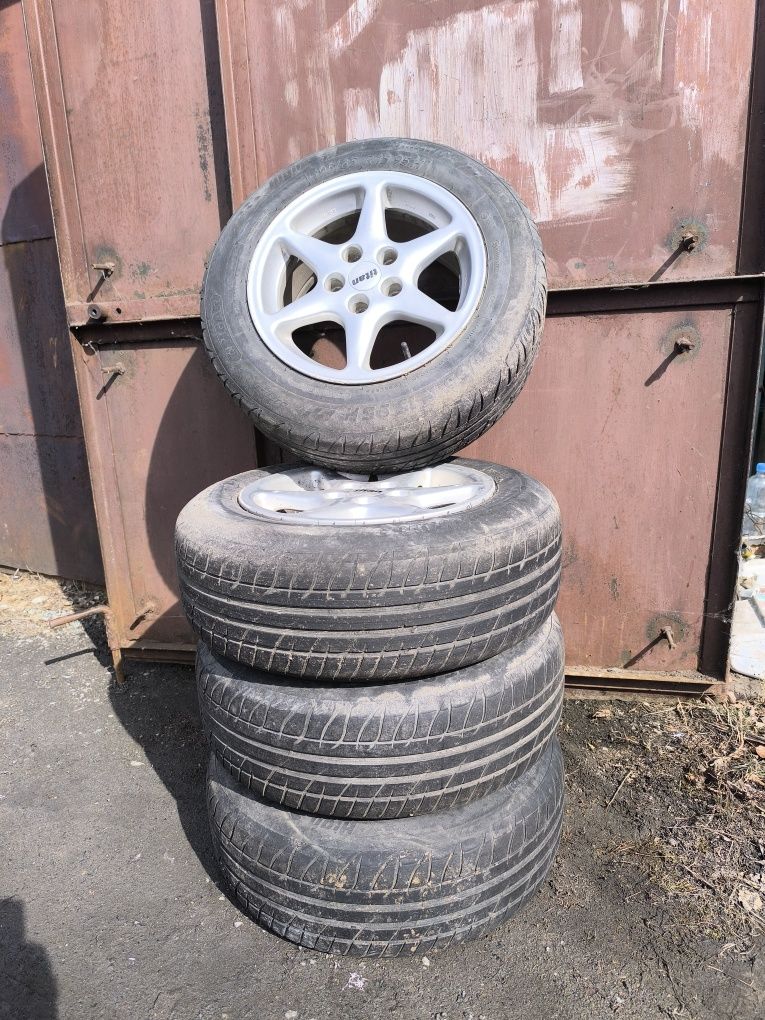 Шины,диски продам