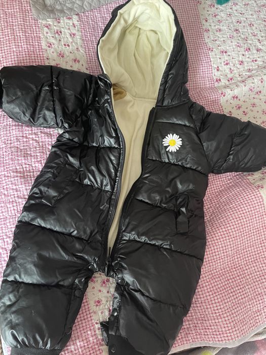 Продам весенний осенний комбинезон