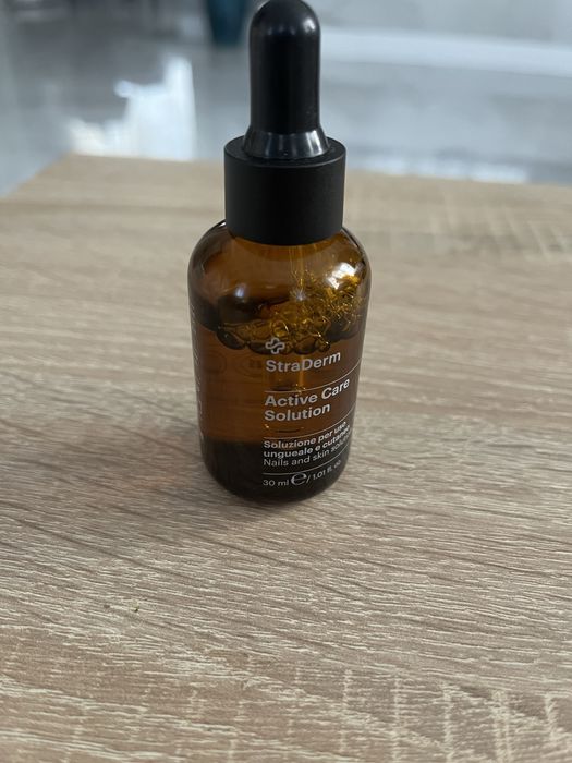 Straderm active solution