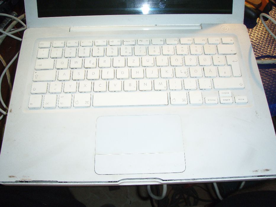 Dezmembrez laptop Apple MacBook A1181