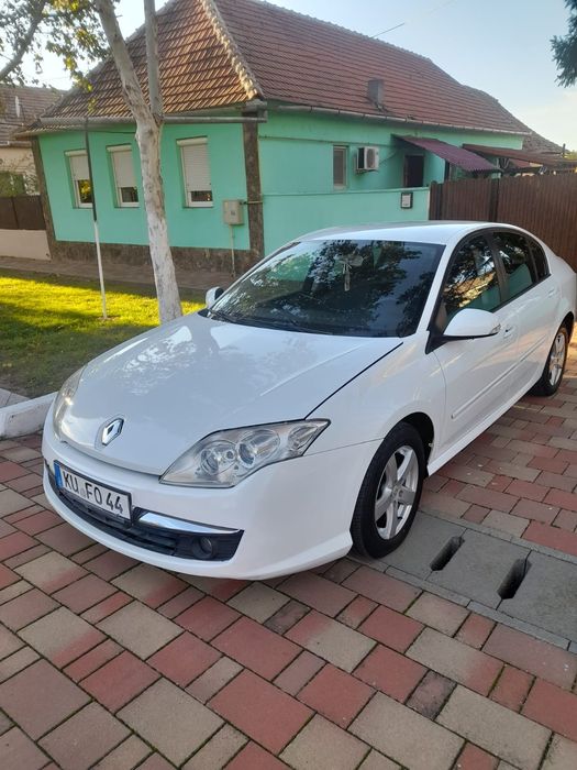 Vând  Renault Laguna