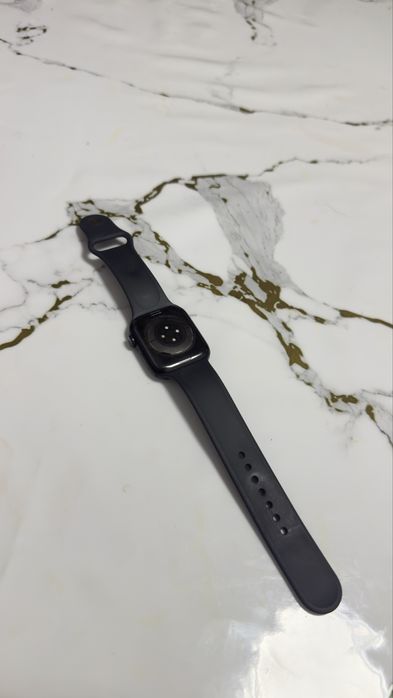 Apple Watch 8  45mm