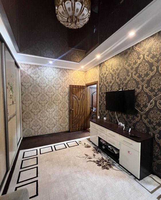 Продается 2/1/4 на м-ве Ттз-2 (Ориентир 248 Школа)