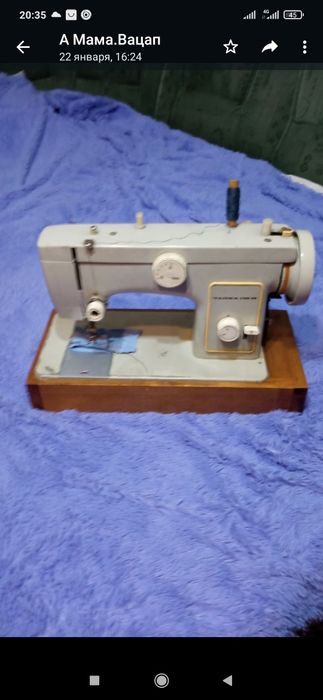 Швейная машина в идеальном состоянии почти не пользуюсь