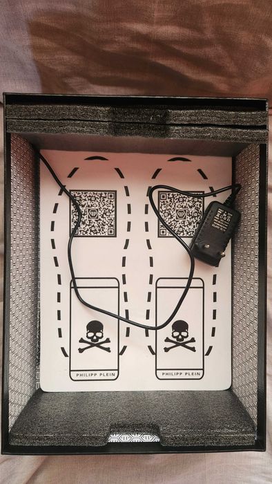 Кецове с LED подсветка Philipp Plein