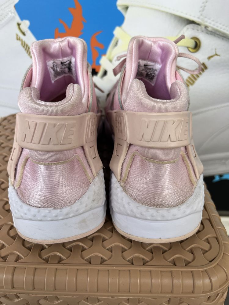 Nike Huarache run