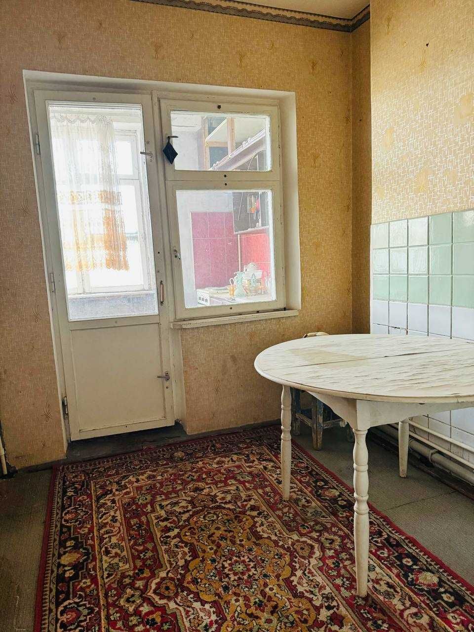 Продается квартира, срочно!!! Таш.обл., г.Ахангаран, пос.Нурабад