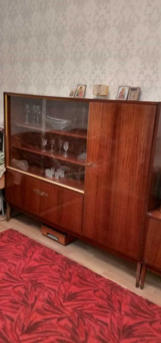 Мебельный гарнитур - жилая комната