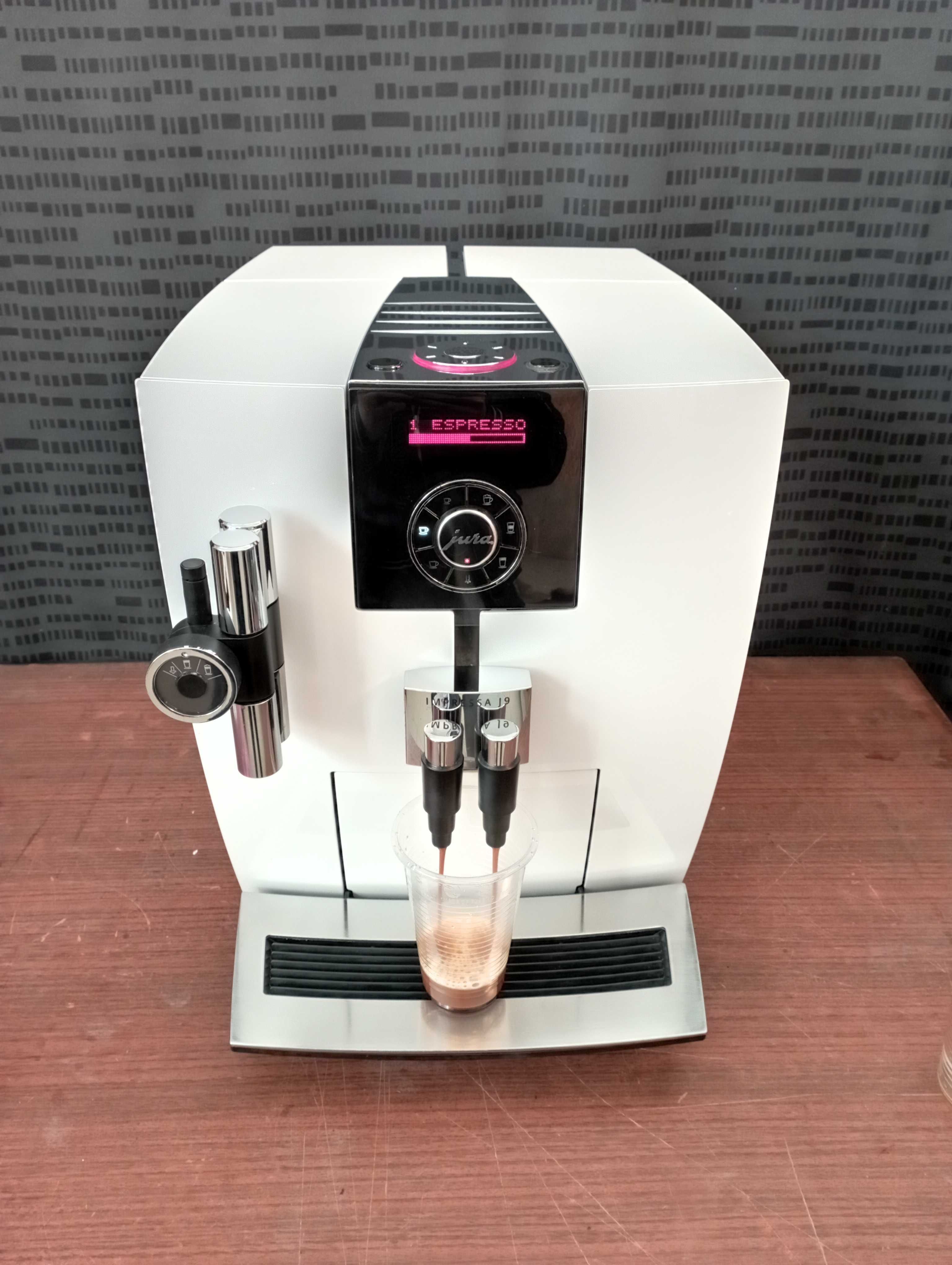 Кафеавтомат JURA J9.2 One Touch-cappuccino