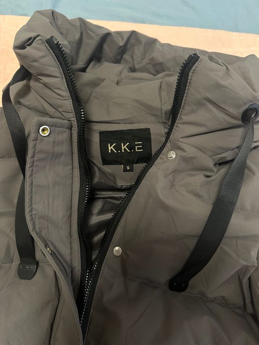 Дамско сиво зимно яке, S размер