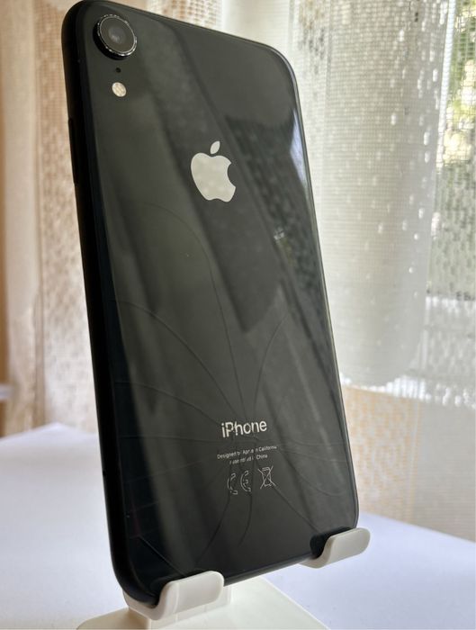 Vând telefon iPhone XR