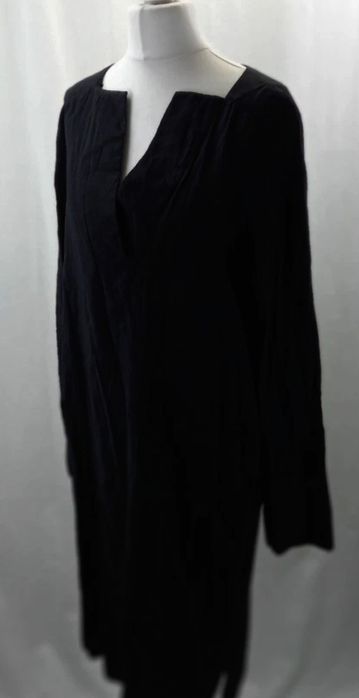 Платье от фирмы COS Швеция на размер М  б.у.