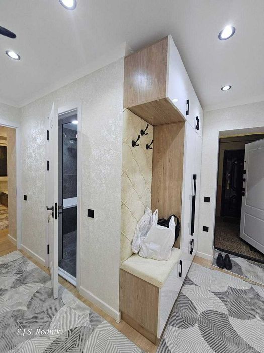 3-х комнатная квартира м. Буюк Ипак Йули (Додо Пицца)  ID: 4281