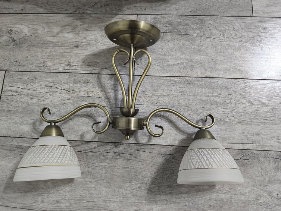 Люстра классическая