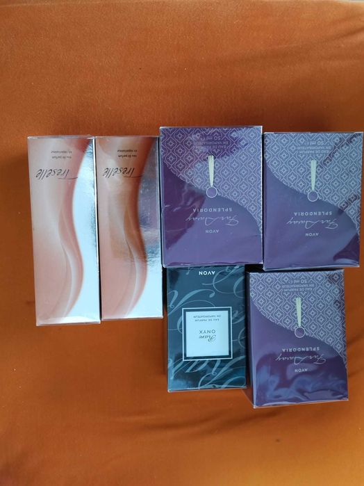 Avon reduceri lichidare stoc