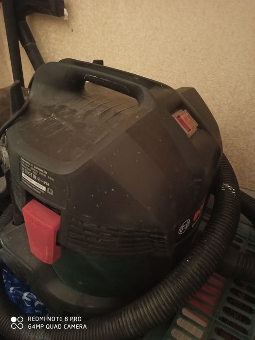 Продам строительный пылесос