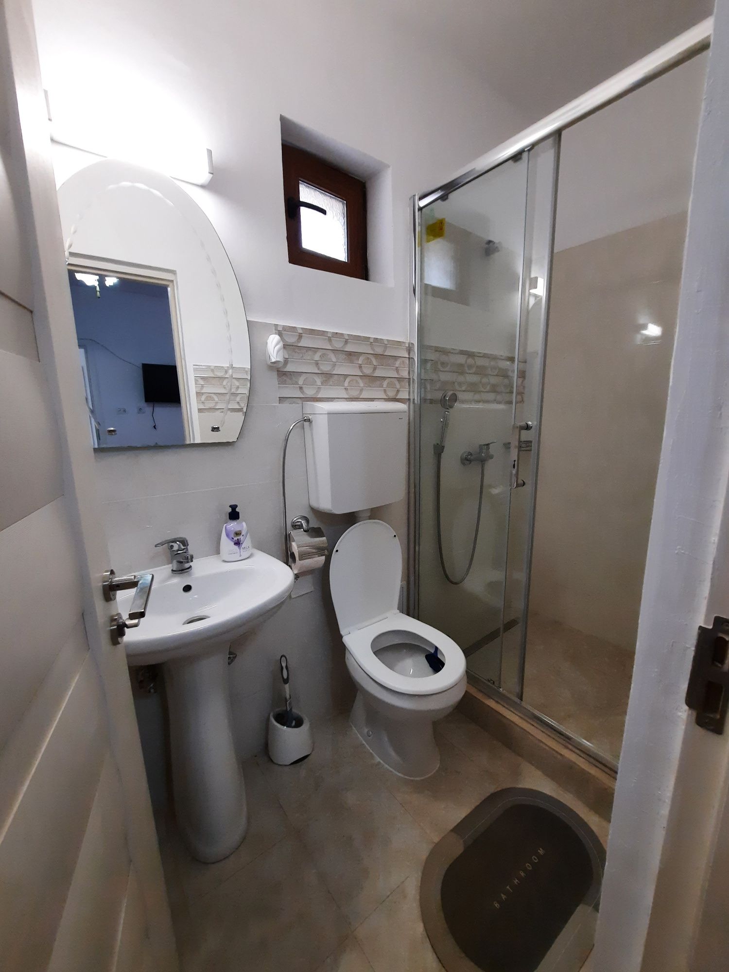 Camere de închiriat EFORIE NORD