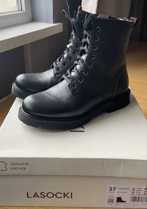 Дамски кожени боти