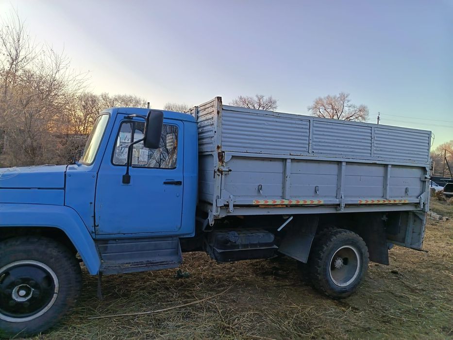 Газ-53 самосвал.