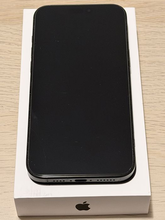 iPhone 16 Pro Max, 256Gb, Black Titanium, inca in garantie