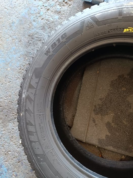 1x 215 65 16c m+s Bridgestone