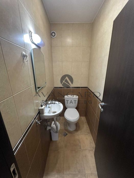 Продава се Тристаен апартамент в Пловдив, Център - 85 кв.м за 3000 €/кв.м - Снимка #10