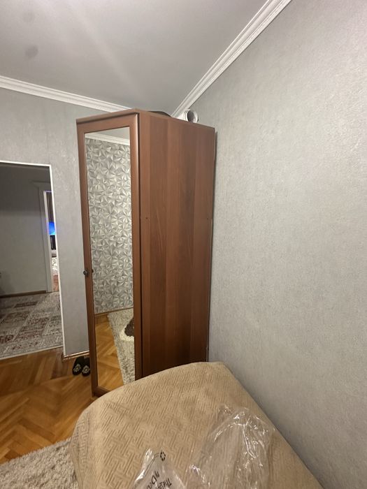 Шифоньер угловой