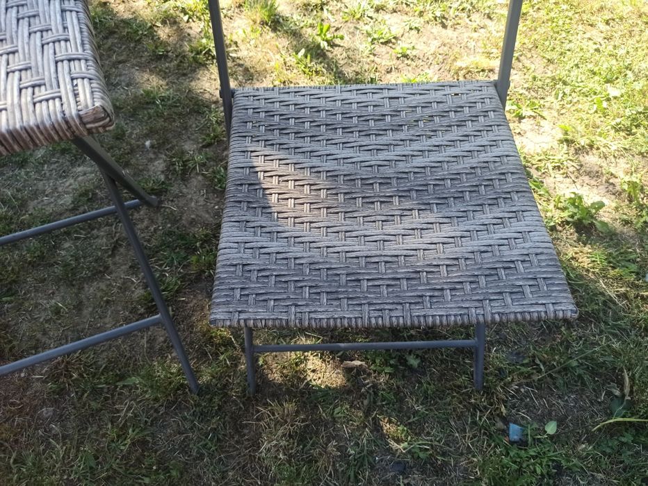 Vand set pliabil masa si scaune