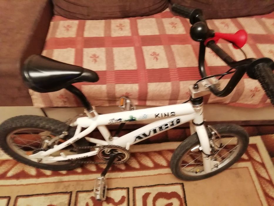 Продавам детски велосипед BMX 16", King Jump Avigo, 16 цола