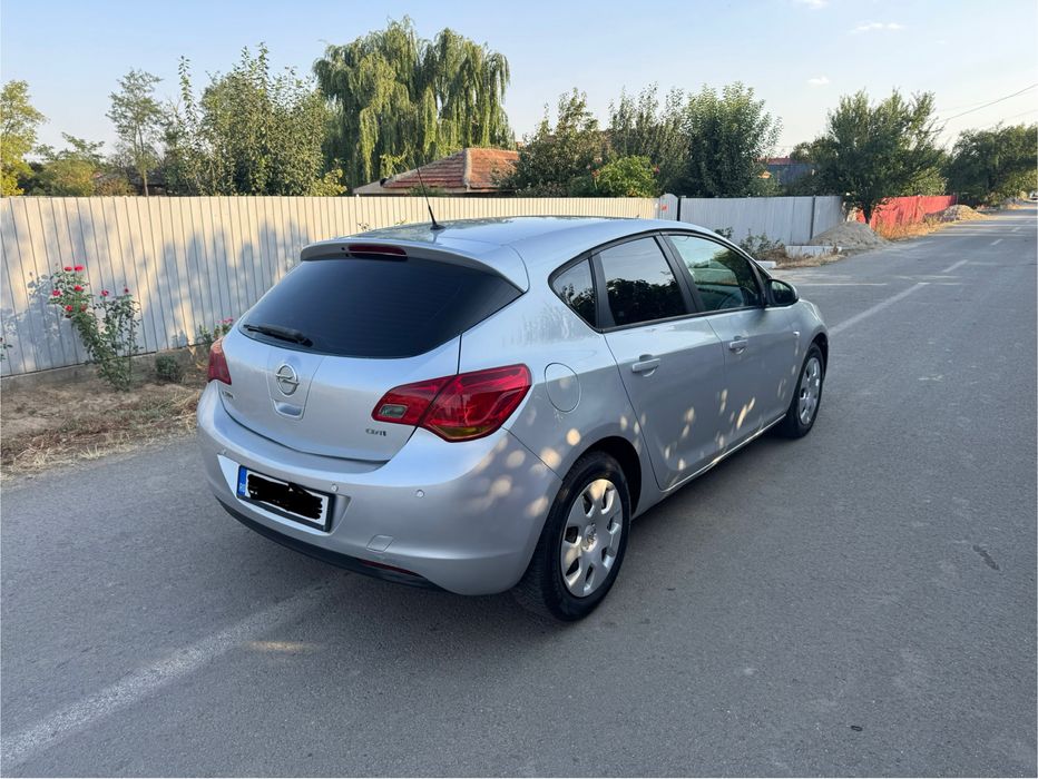 Opel astra j 1.7 cdti